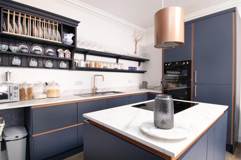 kitchen (5).jpg