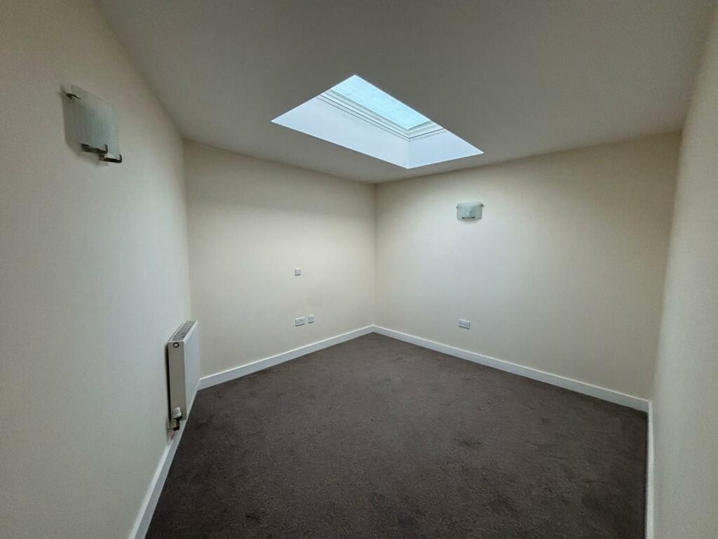 bedroom new (2).jpeg