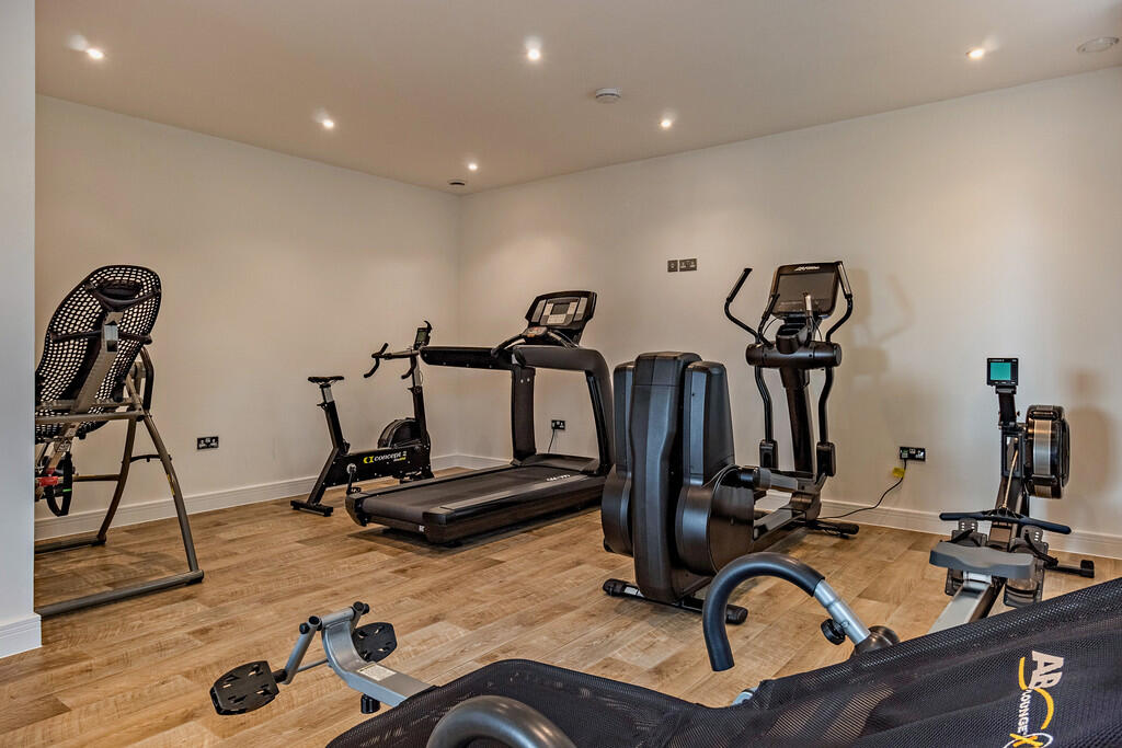 8643938-interior2...