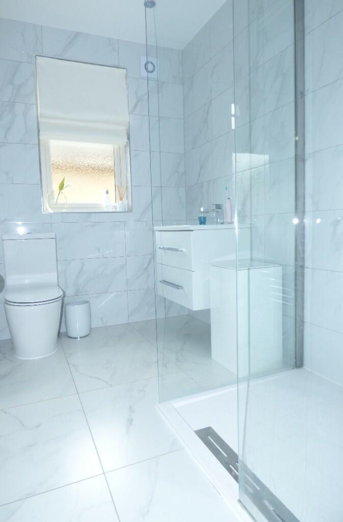 Ensuite Shower Room
