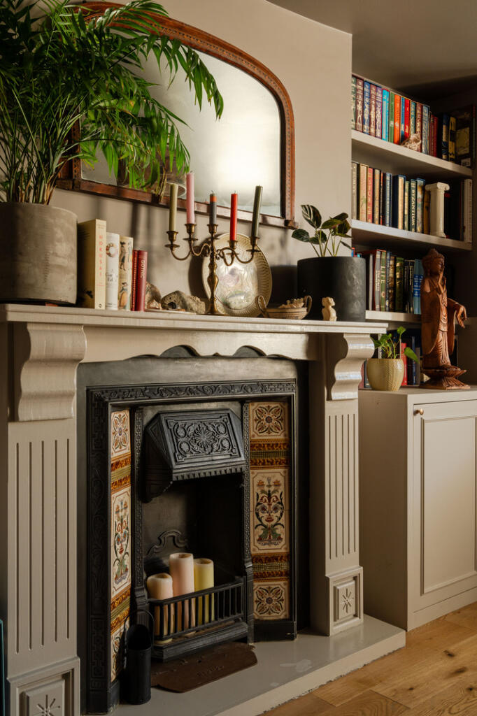 258415 - Lordship Lane, London SE22 - high res ...