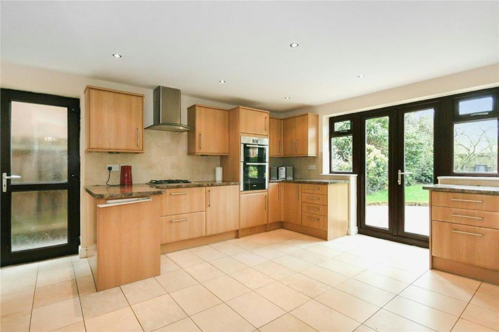 Breakfast Kitchen