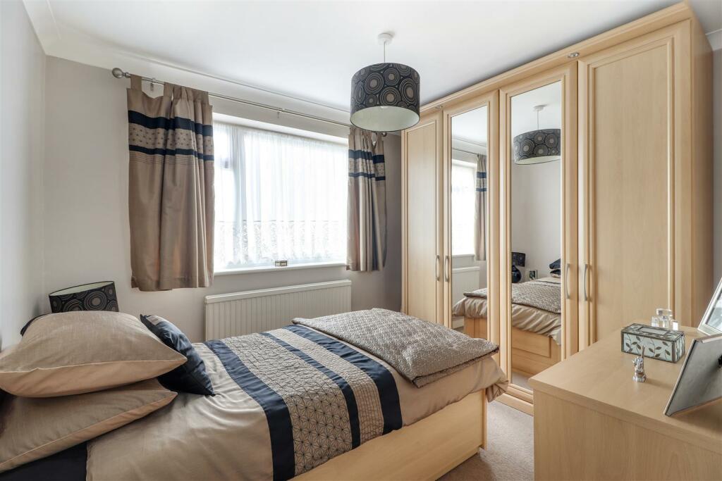Bedroom 3.jpg