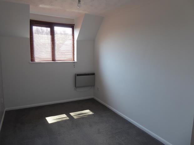 9OliverBedroom
