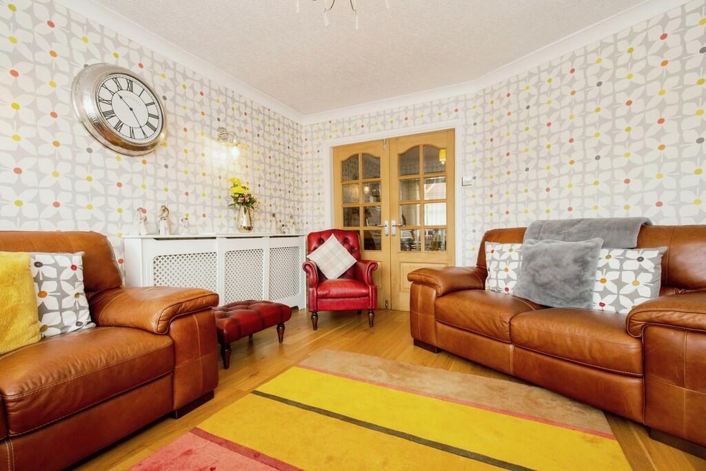 8f19025c-372 20Ha...