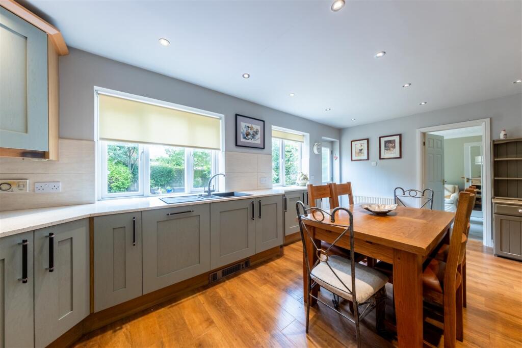 20 Blandford Dive-007.jpg