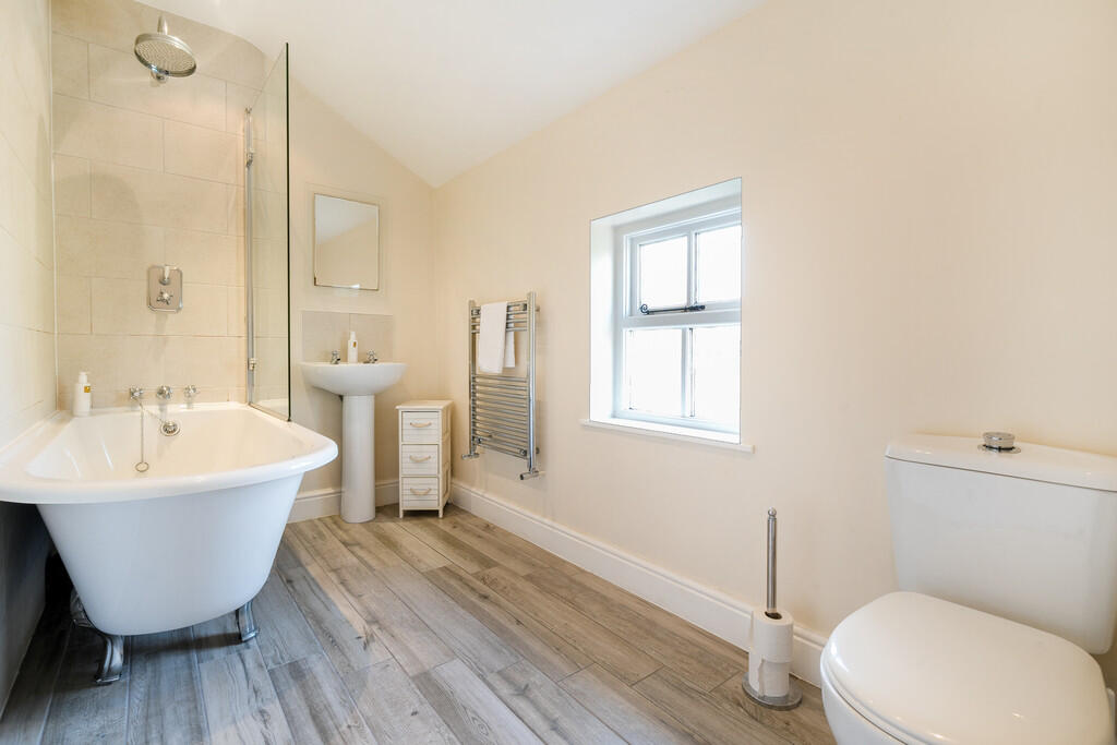 Annexe Bathroom