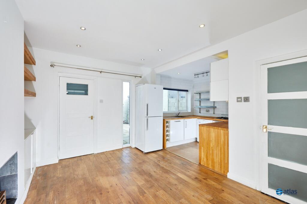 Open Plan Kitchen/Living Area