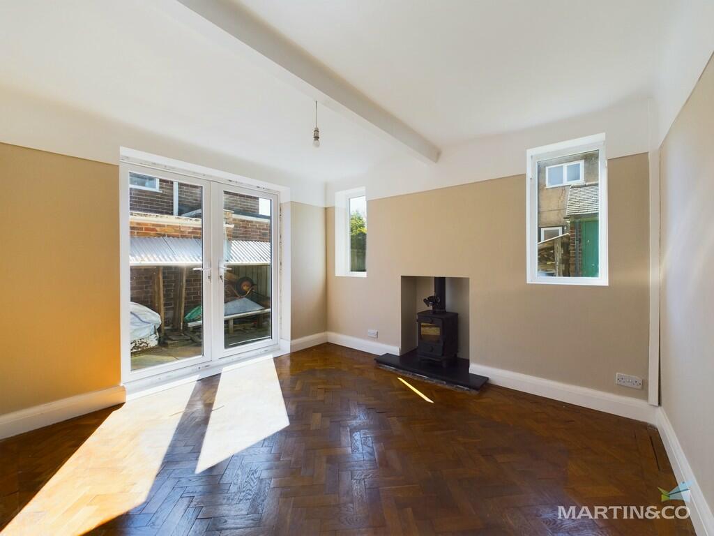 CAM03111G0-PR0099...