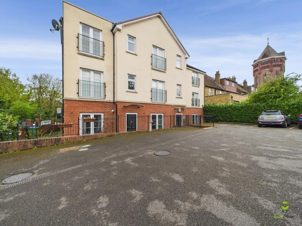 Presented by Kevin at EweMove Bexleyheath and Dart