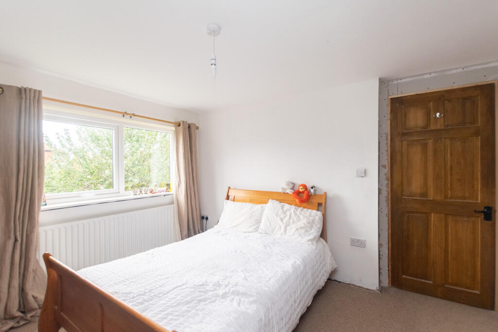 bedroom3
