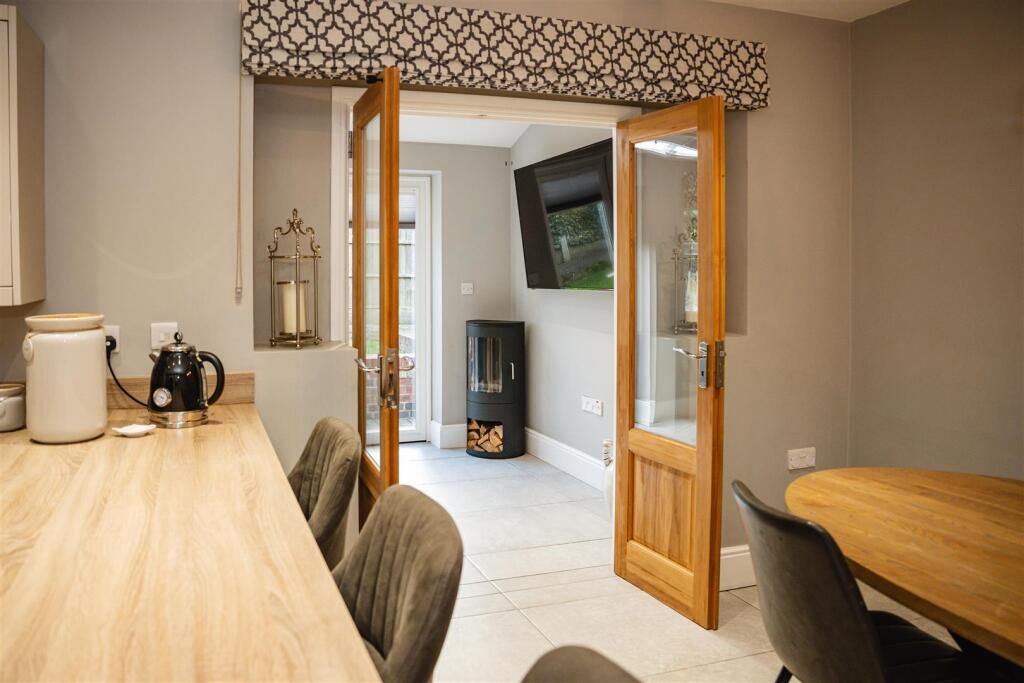 Adamlvphotography- Bramble House-69.jpg