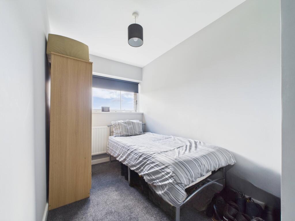 CAM02195G0-PR0089-STILL005