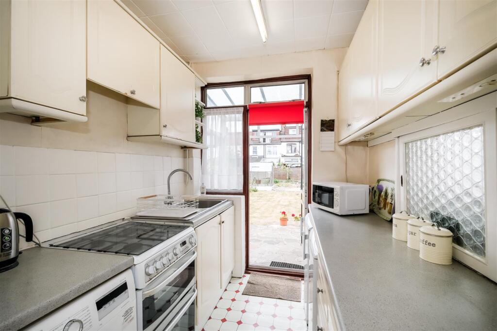 104 Matlock road-15.jpg