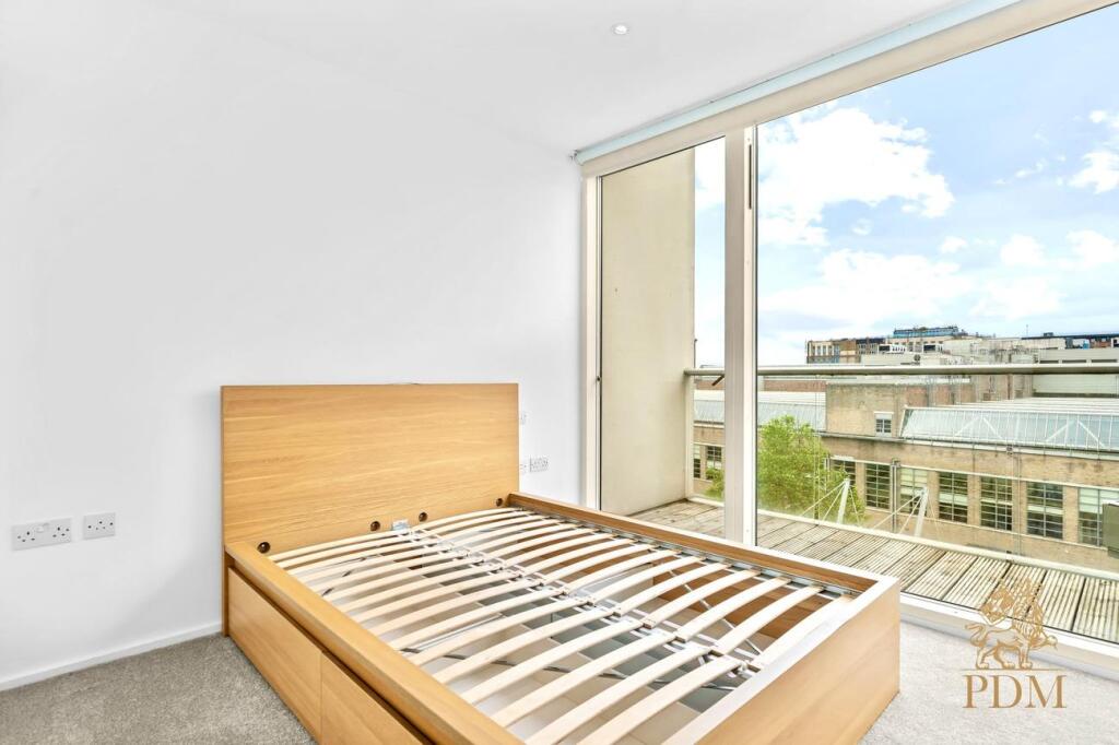 APT 513 Nottingham One Canal Street Nottingham NG1