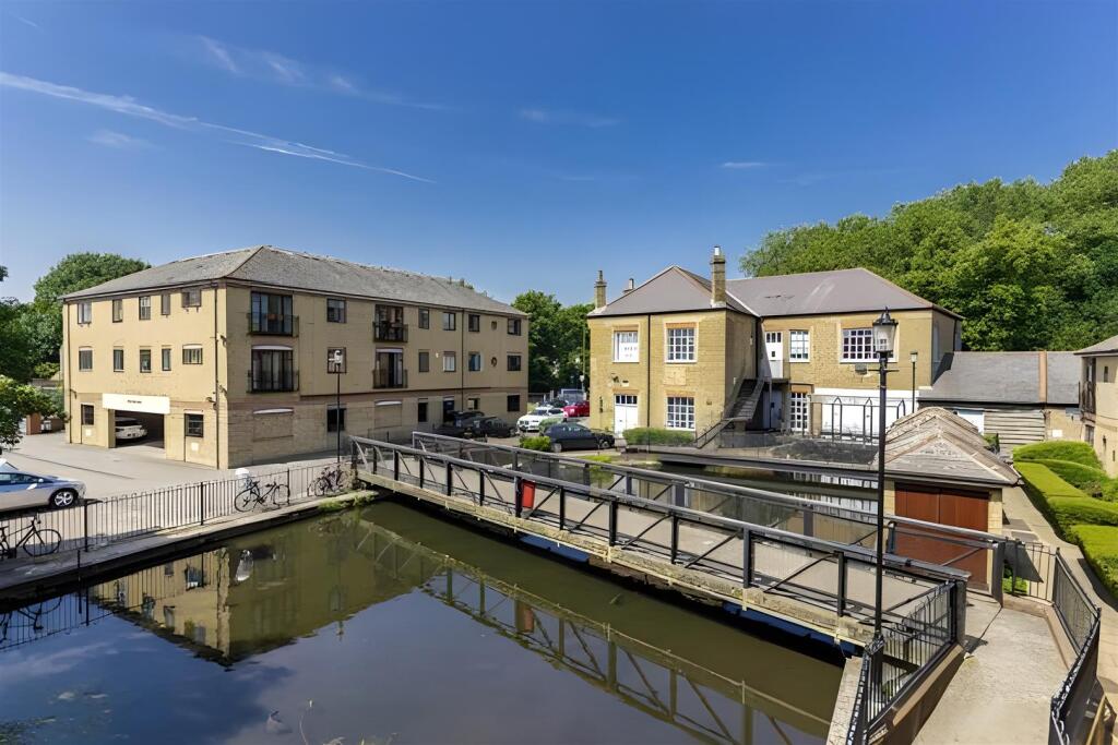 Riverside House Development