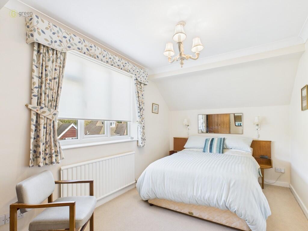 CAM03830G0-PR0137...