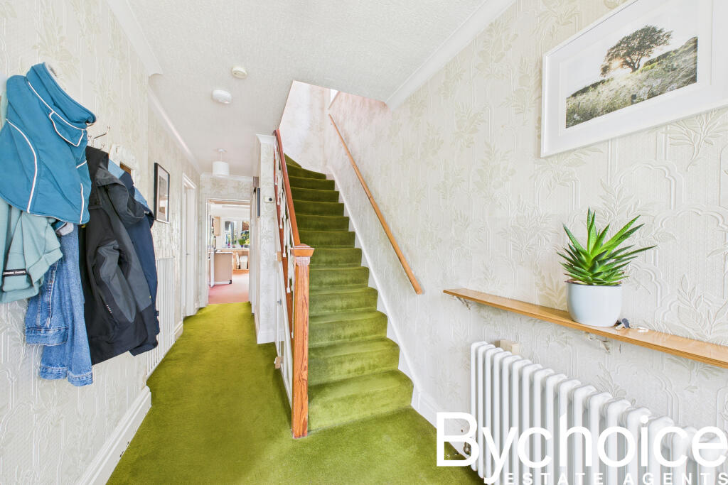 CAM05454G0-PR0057-STILL004