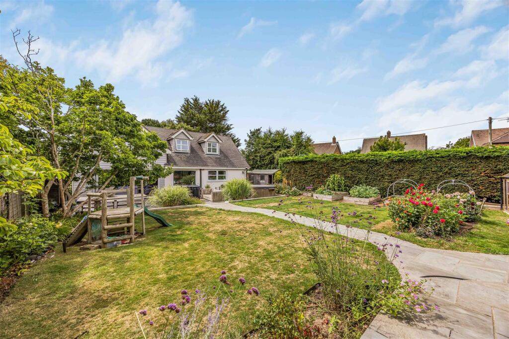 7 Hollow Lane, Hayling Island-Small-PorticoMarketi