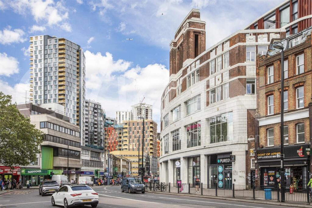 LEWISHAM HIGH STREET