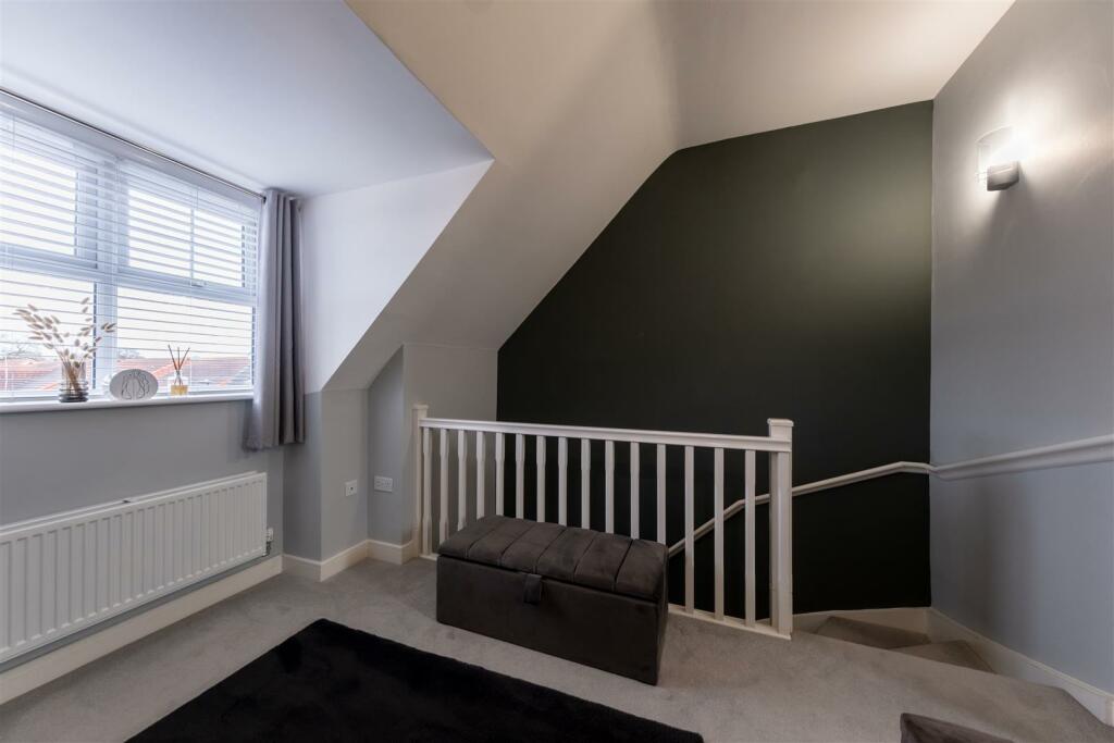 37 Lee Place-031.jpg