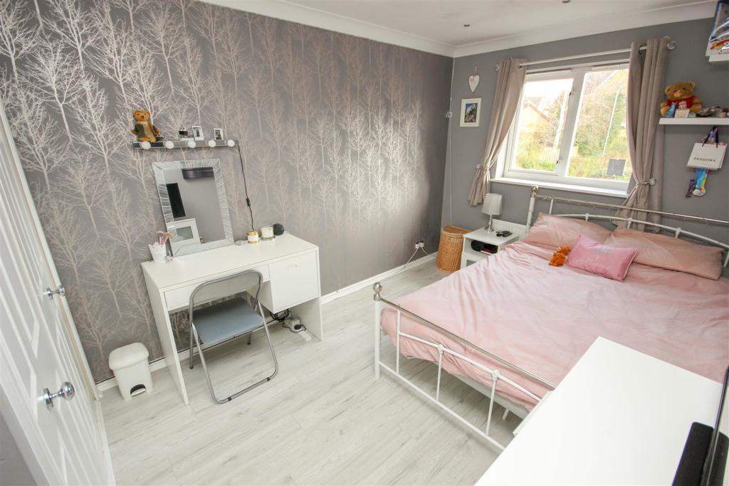Bedroom 2.jpg