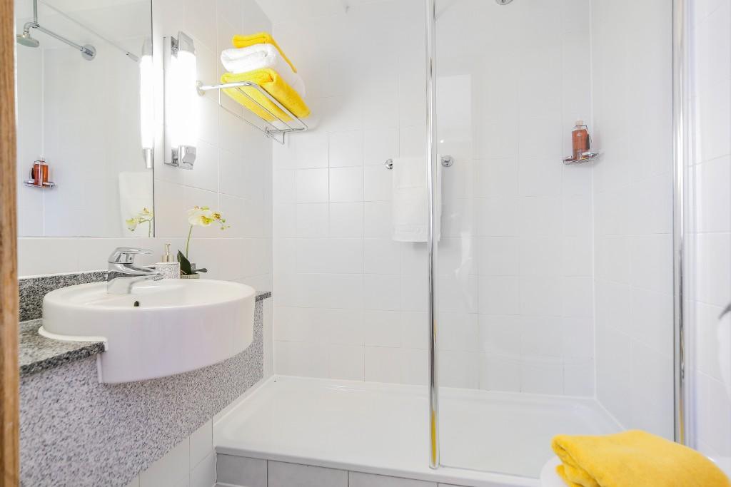 Ensuite bathroom