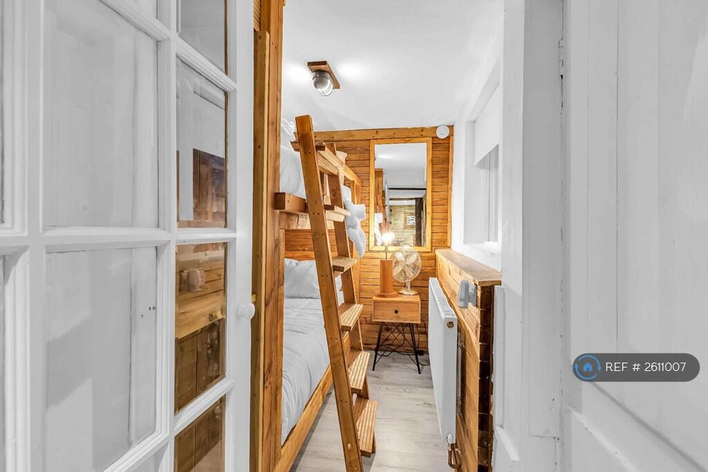 Bedroom With Bunk Beds