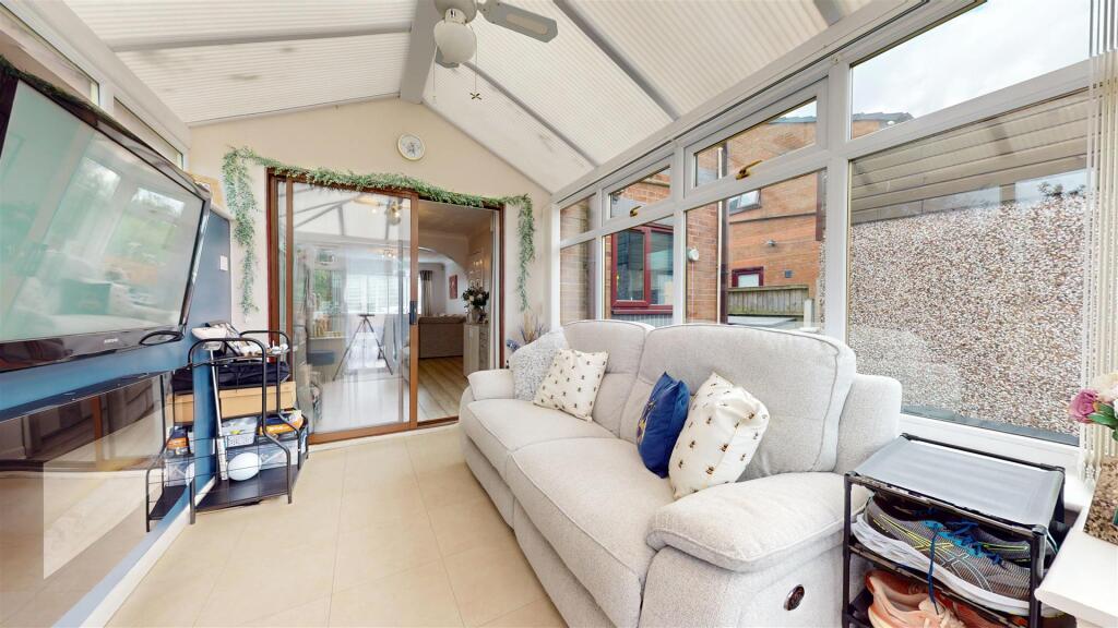 Brookside Way Conservatory