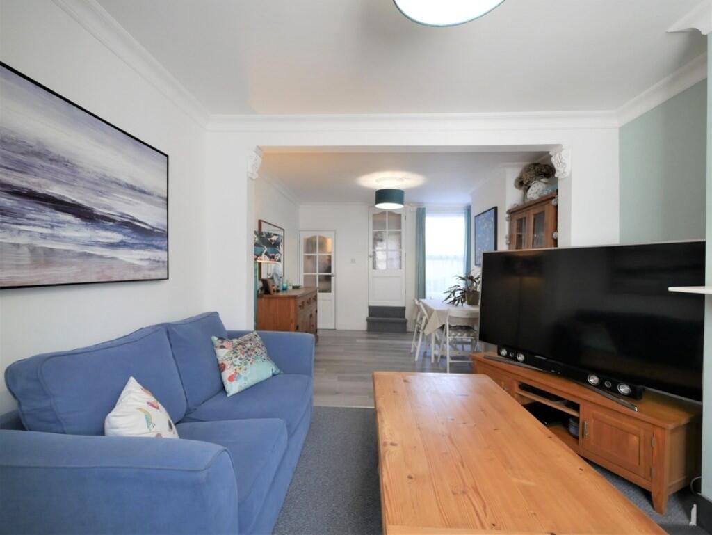 DINING THROUGH SI...