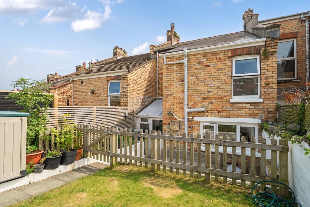 1303551-17-684030b925caa