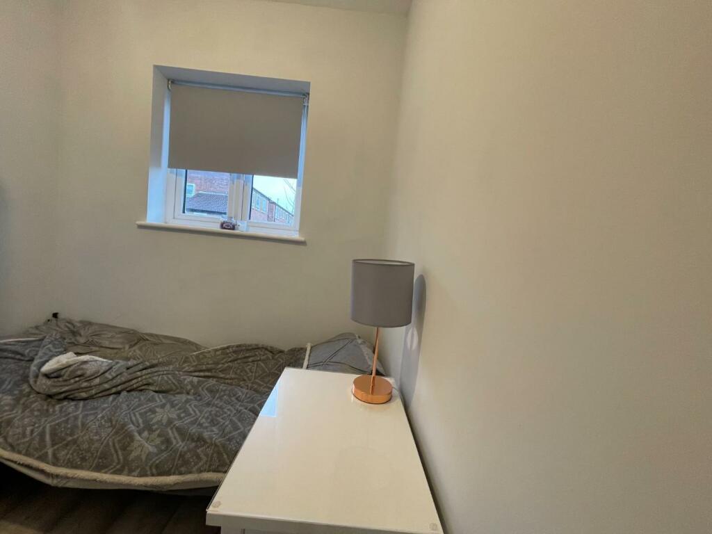 Bedroom2.JPG