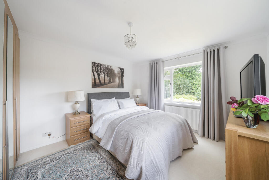 1299548-4-6830648...