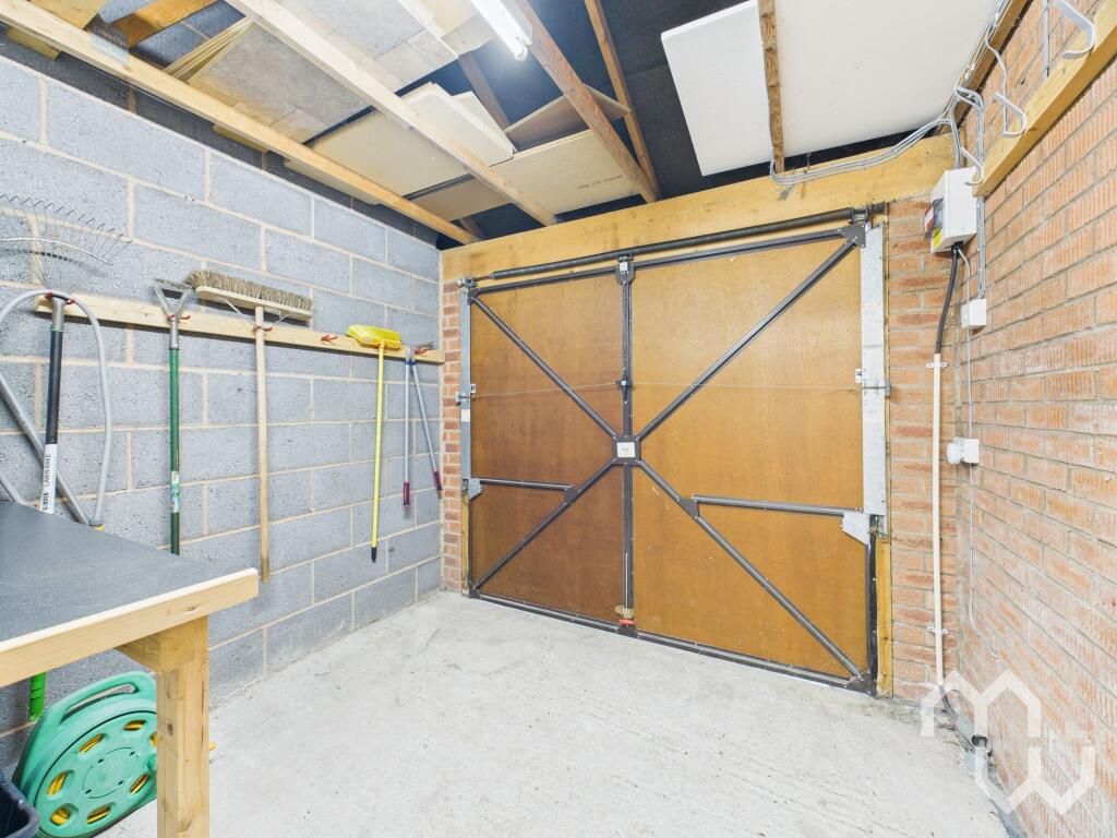 Utility Room / Storage
