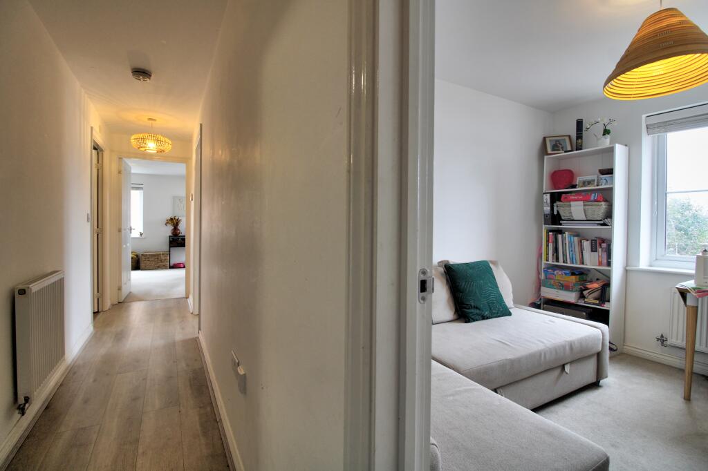 IMG_9978_79_80_Interior 4