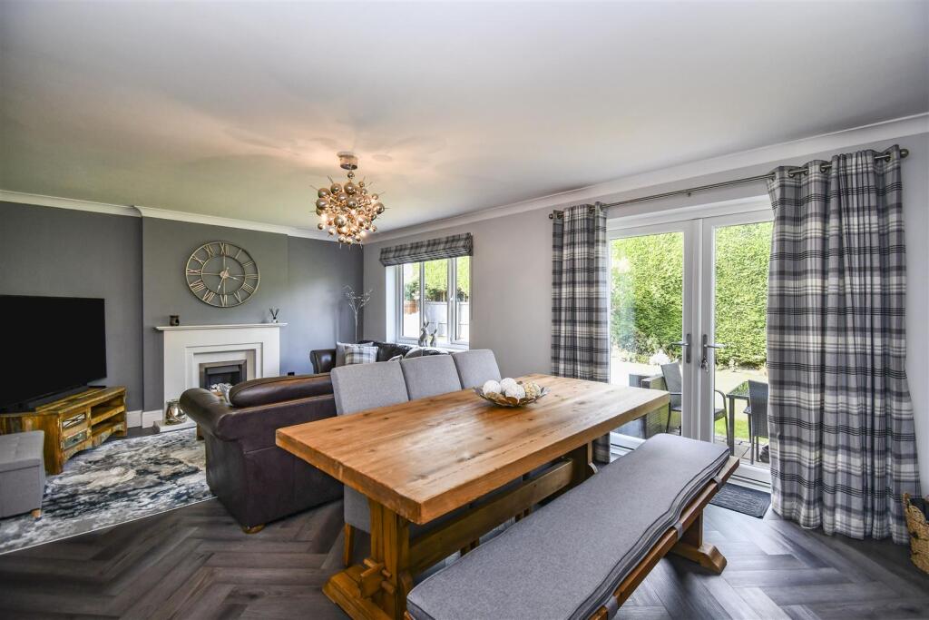 tlc_0dd729ed-7372-42ba-be94-57f82272271e_ca6e82d.j