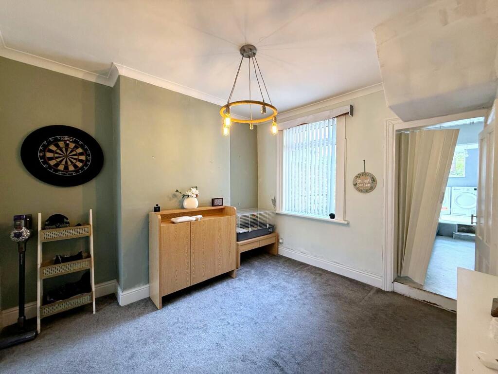 58da015a-5cde-4286-9c72-1c6ce7916932