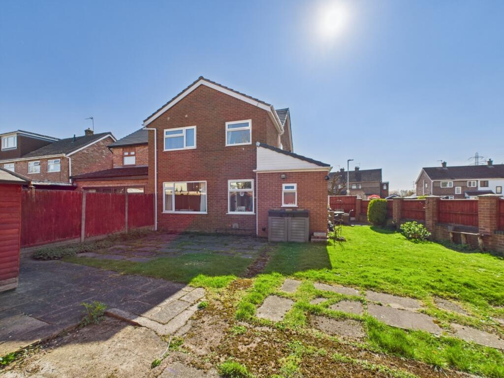 CAM02386G0-PR0124-STILL026