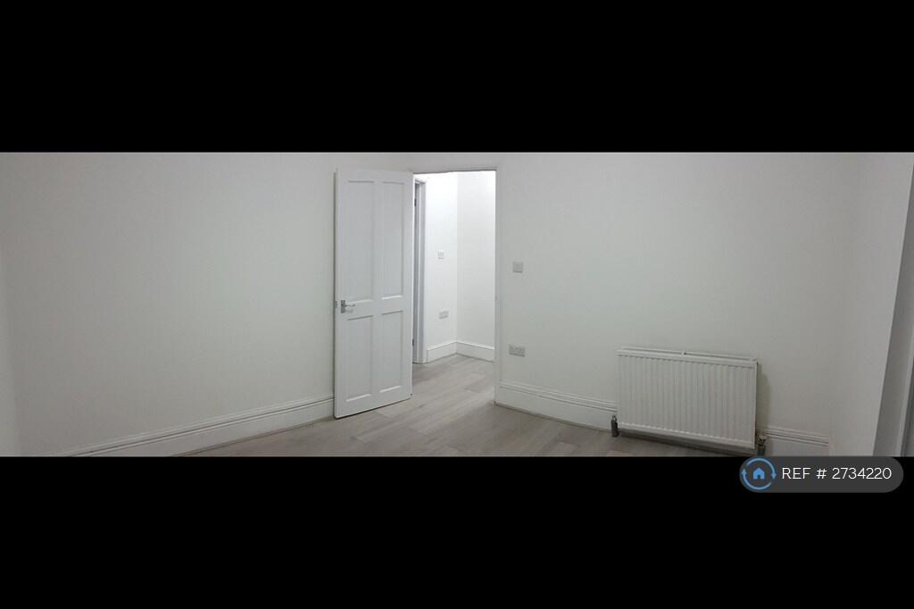 Bedroom2