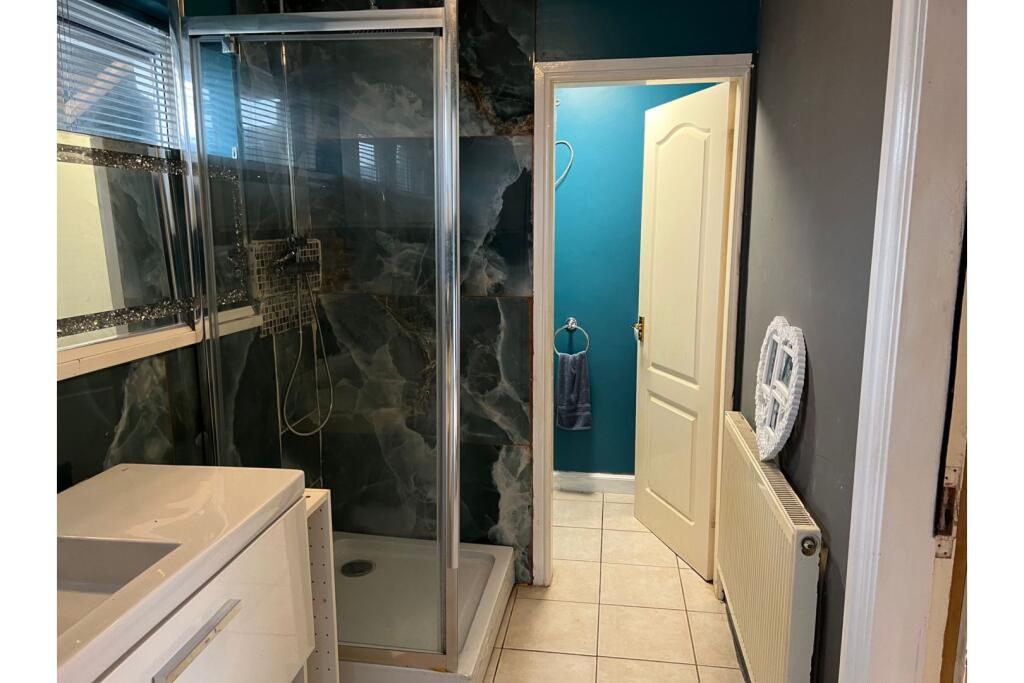 Downstairs Shower