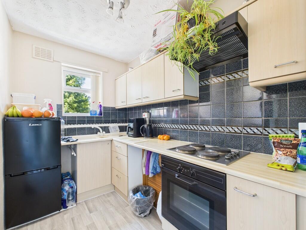 CAM03582G0-PR0121...