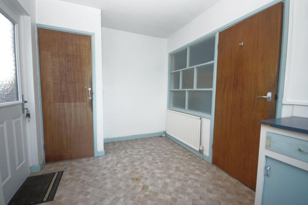 Kitchen-(2).jpg