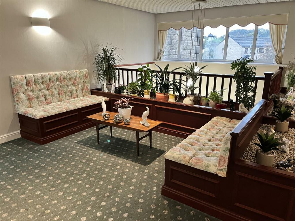 Communal Seating Area