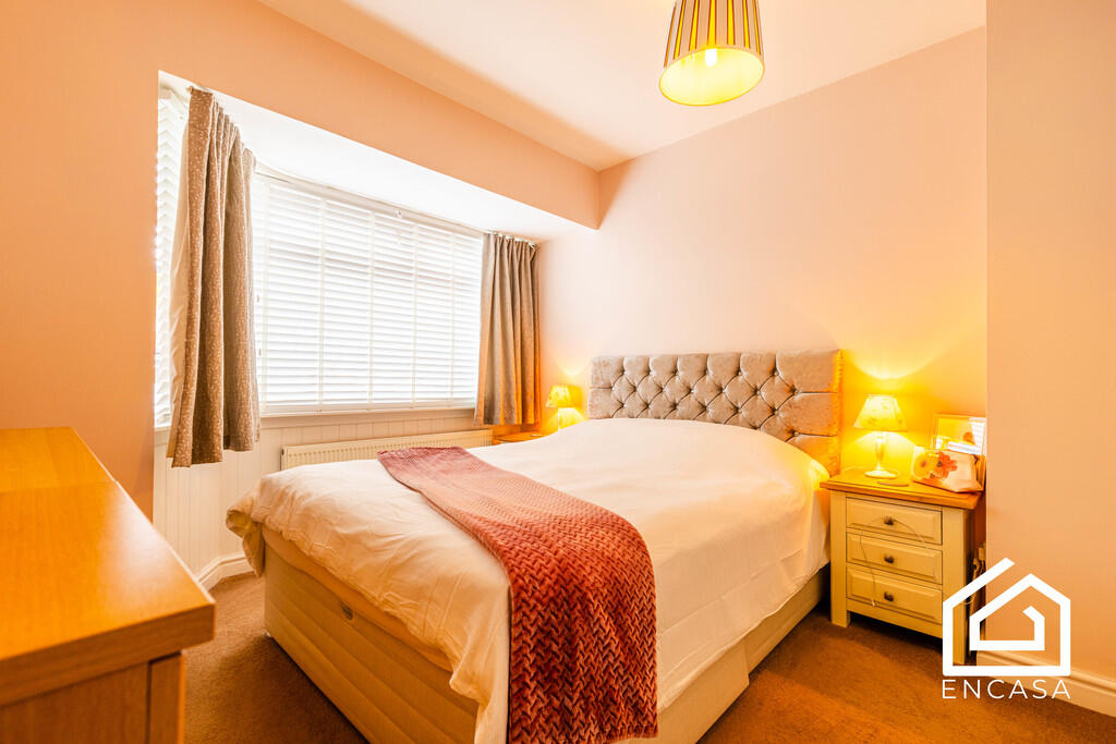 Summerfield Road-...