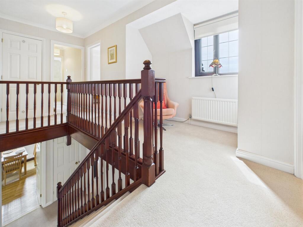 FIRST FLOOR STAIRS AND LANDING