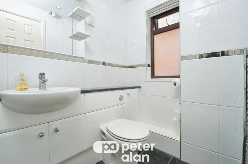 En-suite Bathroom