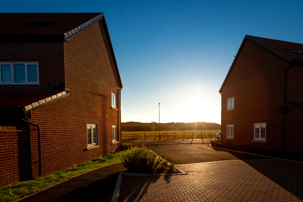 Robinson David Estate Agents 27 Cornflower Way Hig