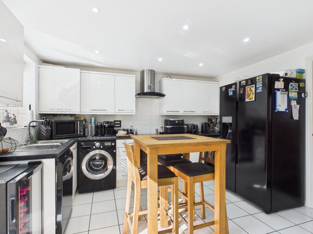breakfast/kitchen