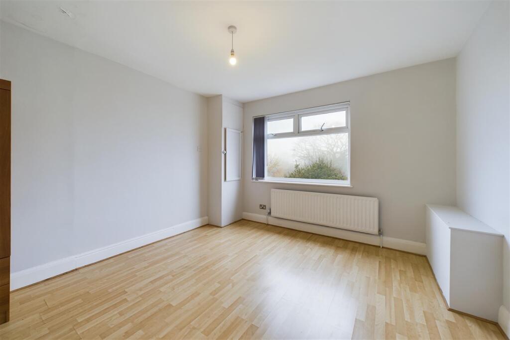 37, Kingsholm Road Southmead, Bristol, BS10 5LJ | 