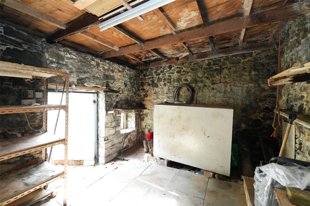 Outbuilding